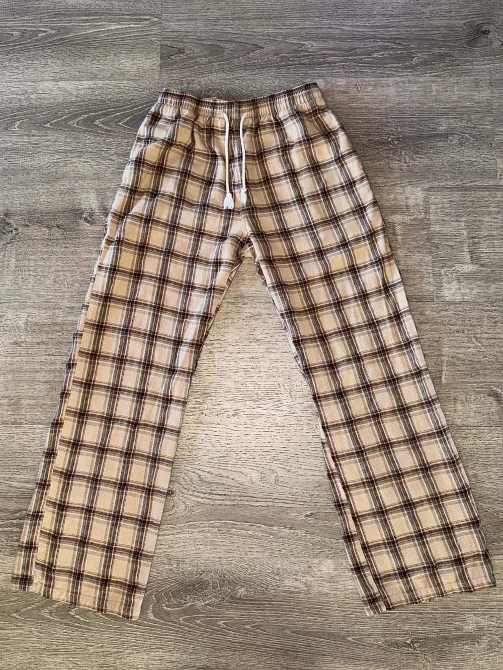 Brandy Melville Beige Plaid Drawstring sweatpants